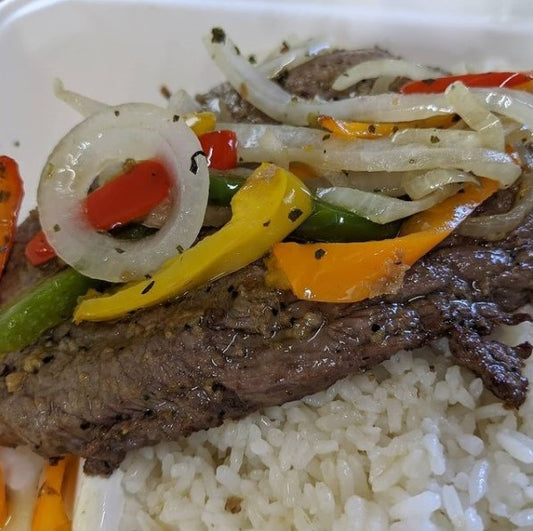 Bistec Encebollado - Steak with Onions