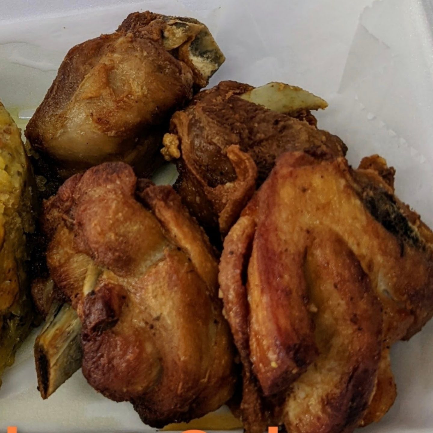 Pollo Chicharron De Pollo / Fried Chicken Chunks.